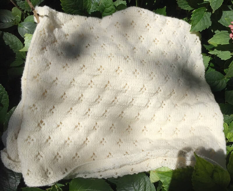 Alex's baby blanket free knitting pattern by Angie Jaszek