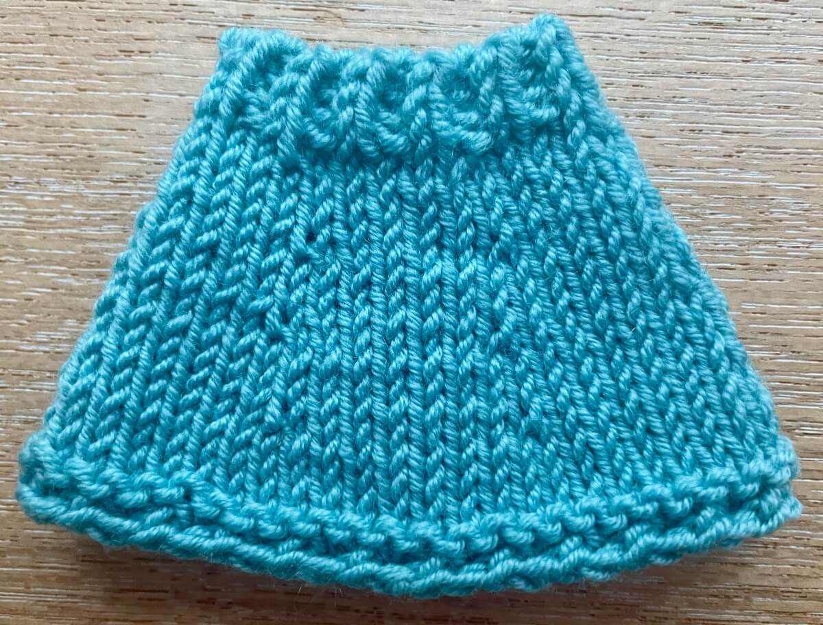 Free Barbie Summer Outfit Circular Knitting Pattern (Knit in the Round ...