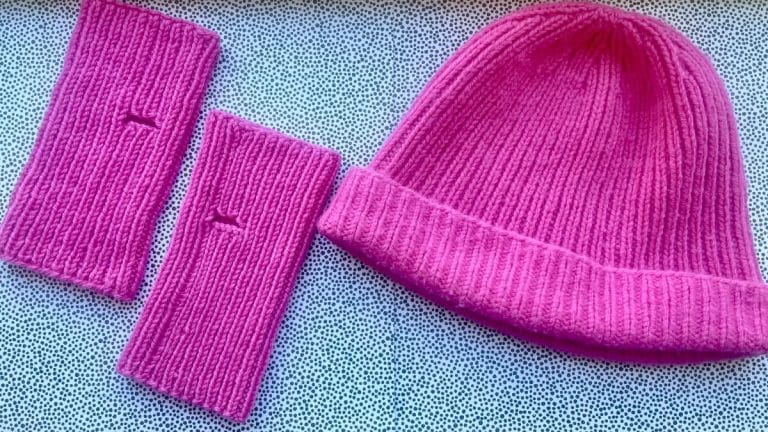 Free Easy Knit Ribbed Hat Pattern for Circular Needles - Craft Fix